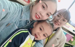 两个男生的车车图